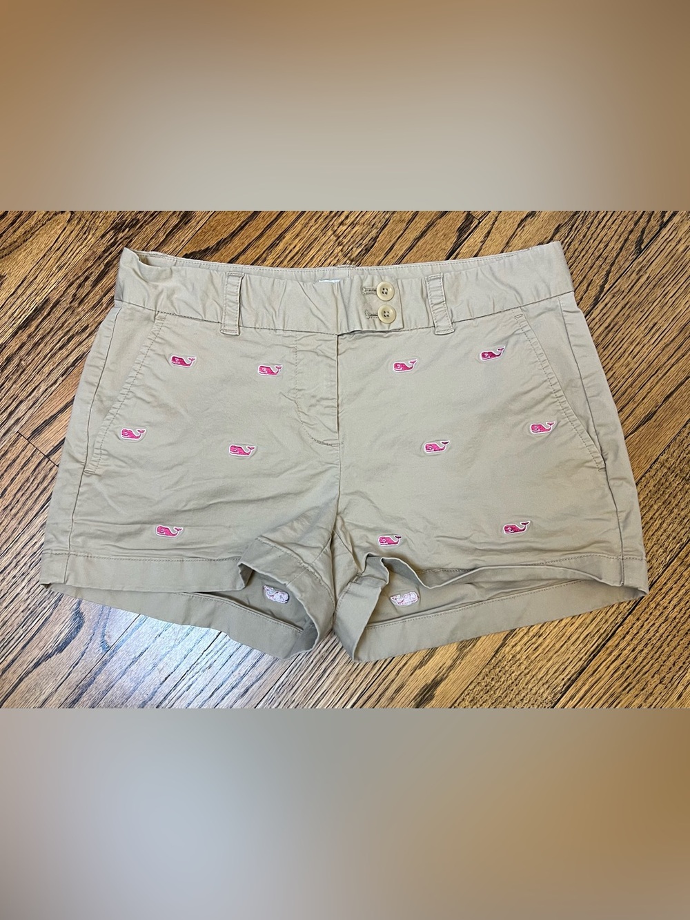 Vineyard Vines Women's Size 0 Khaki Tan Chino Shorts Pink Whales Summer Preppy